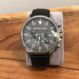 Men’s Michael Kors MK8442 Gage Chronograph Watch☀️